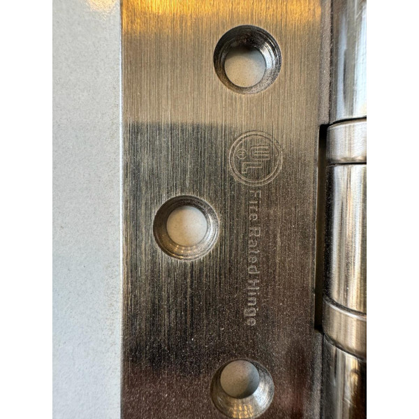 TRIUMPH STAINLESS STEEL 304 GRADE HINGES